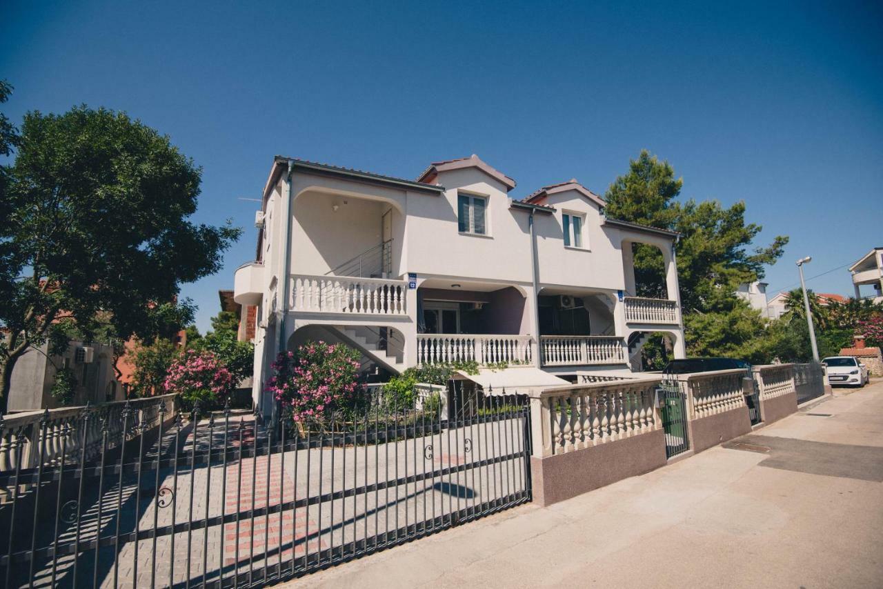 Apartments Vodice Zewnętrze zdjęcie
